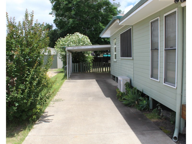 9 Clyne, Goondiwindi QLD 4390