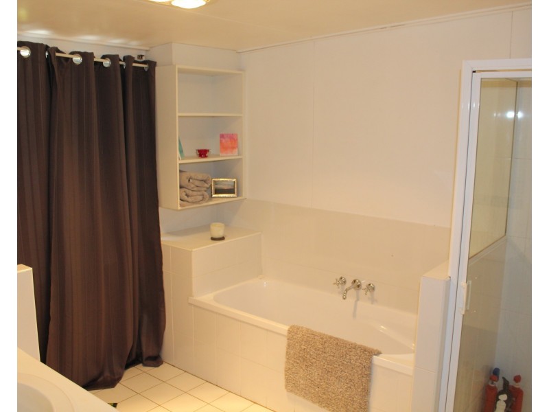 9 Clyne, Goondiwindi QLD 4390