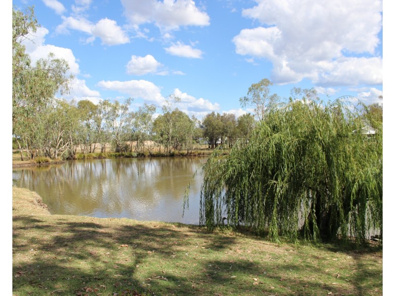 27 Lagoon Street, Yelarbon QLD 4388