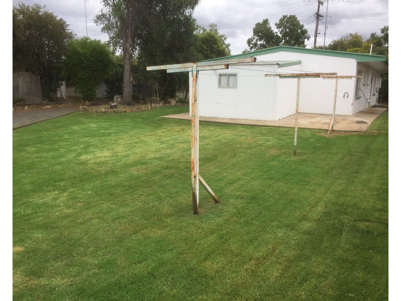 16 Picking, Goondiwindi QLD 4390