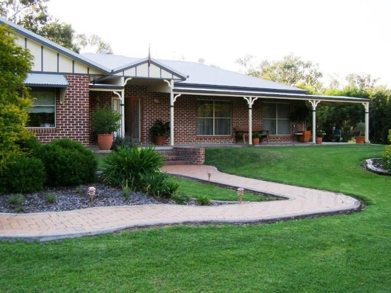 17 Riverview Terrace, Goondiwindi QLD 4390