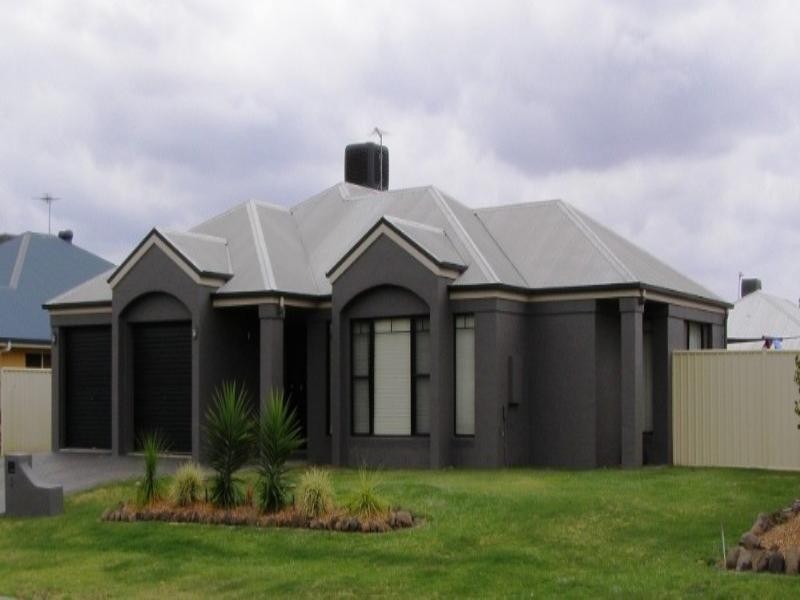 3 Peters Place, Goondiwindi QLD 4390