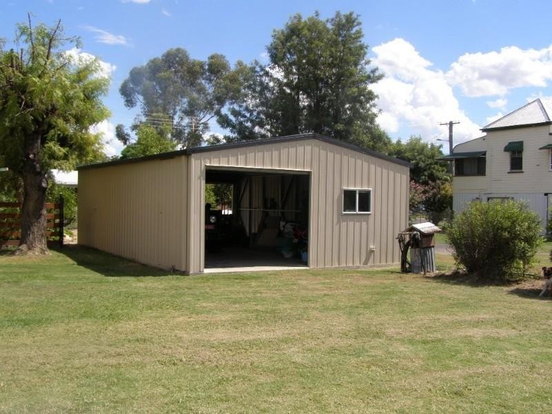 7 Hunter Street, Goondiwindi QLD 4390