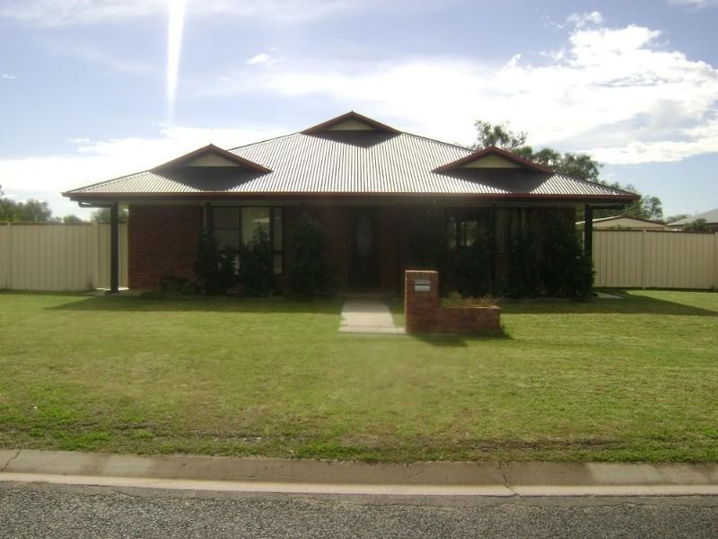 12 Turner Street, Goondiwindi QLD 4390