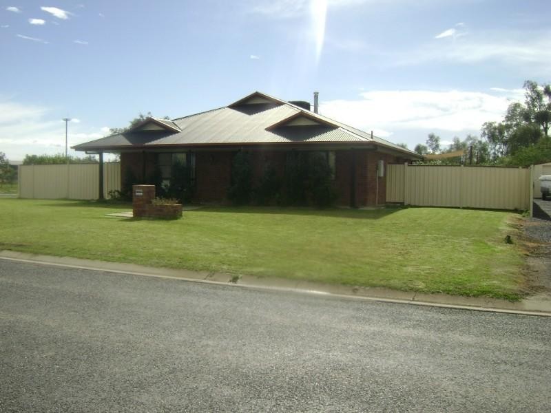 12 Turner Street, Goondiwindi QLD 4390