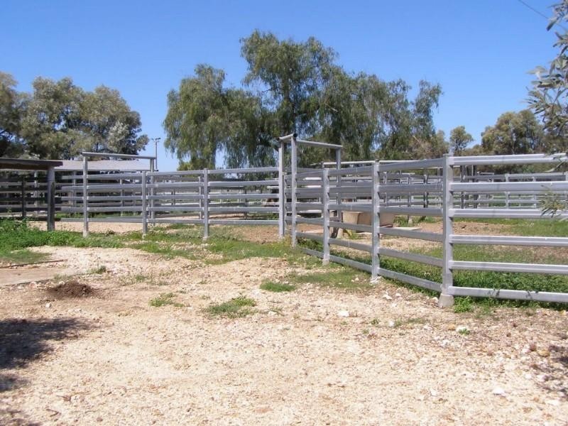 1/5 “Kelanoa”, Moonie QLD 4406