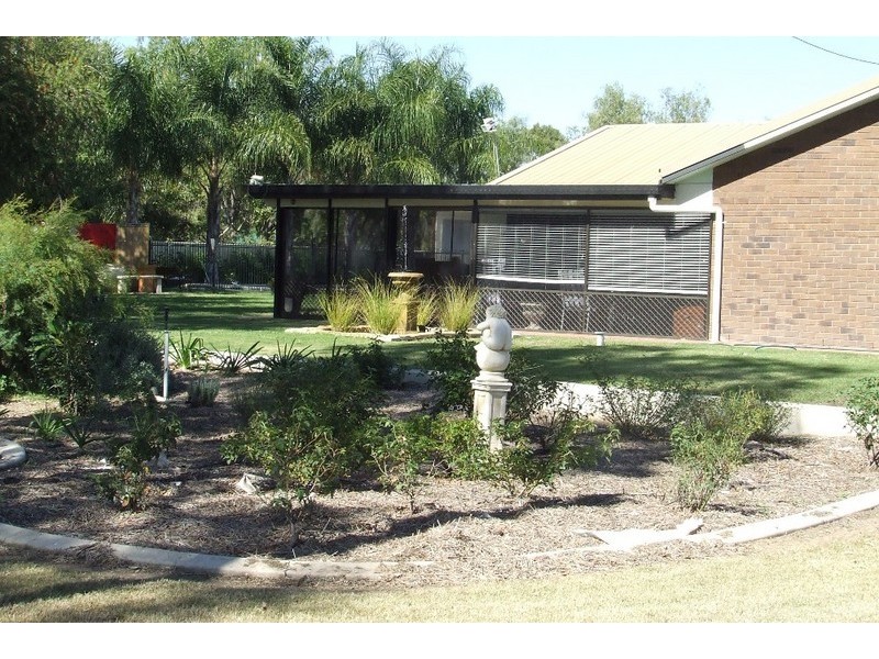 68 Hungerford Street, Goondiwindi QLD 4390