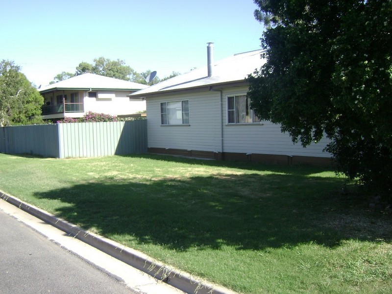 16 Clyne Street, Goondiwindi QLD 4390