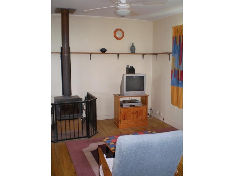 22 Railway Parade, Yelarbon QLD 4388