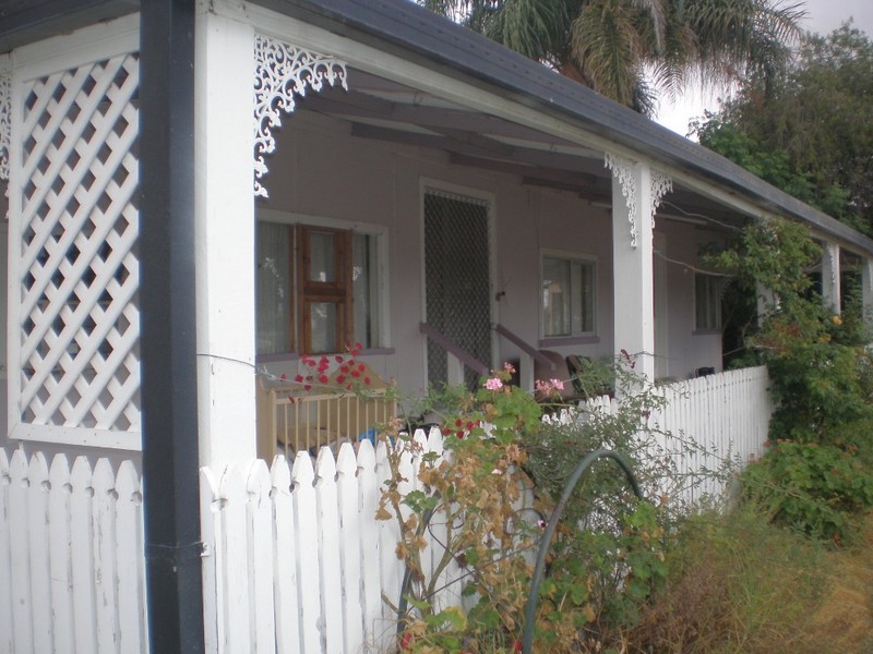 16 Eena Street, Yelarbon QLD 4388