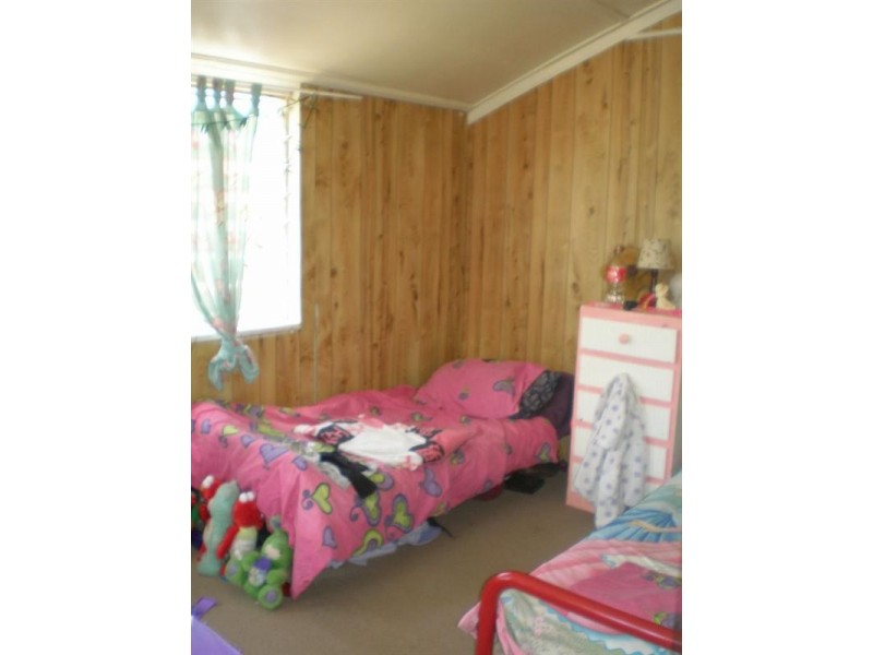 24 Bengalla Street, Yelarbon QLD 4388