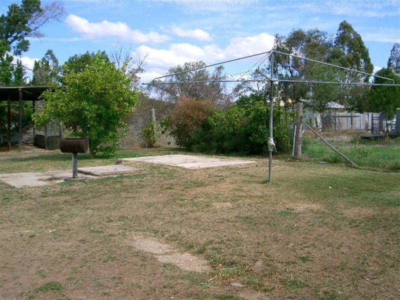 24 Bengalla Street, Yelarbon QLD 4388