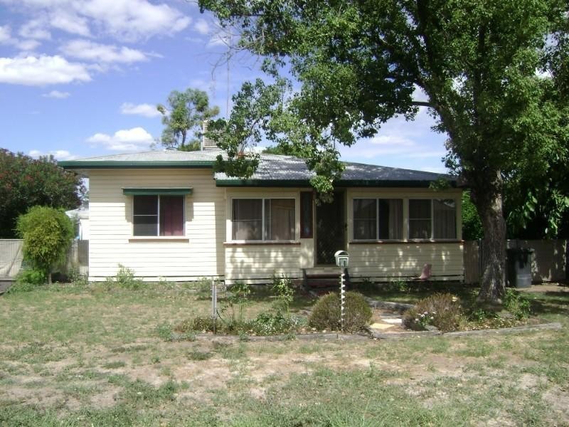 14 Donald Street, Goondiwindi QLD 4390