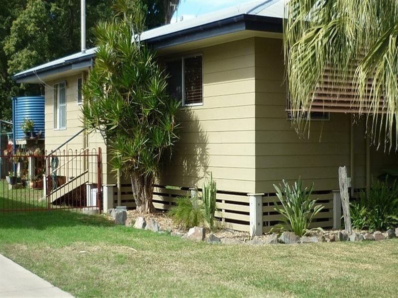 4 Willow Street, Goondiwindi QLD 4390
