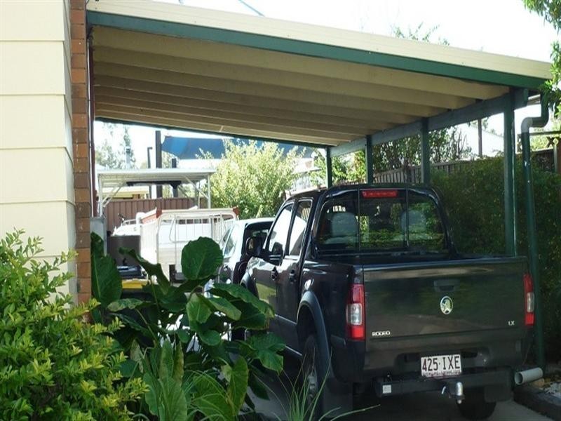 11 Kurrajong Crescent, Goondiwindi QLD 4390