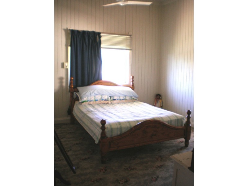 60 Bowen Street, Goondiwindi QLD 4390