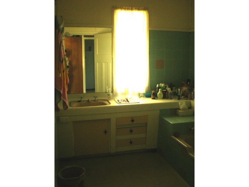 60 Bowen Street, Goondiwindi QLD 4390