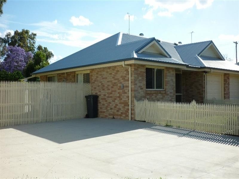 3/52 Herbert Street, Goondiwindi QLD 4390