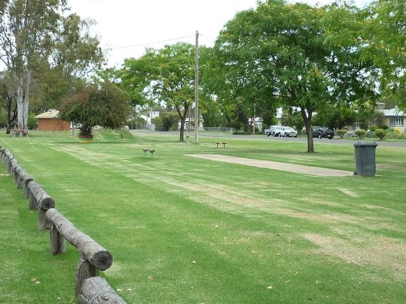 18 Chalmers Street, Goondiwindi QLD 4390