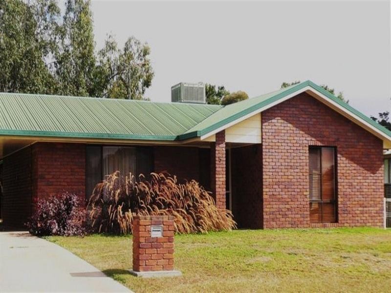 5 Bell Street, Goondiwindi QLD 4390