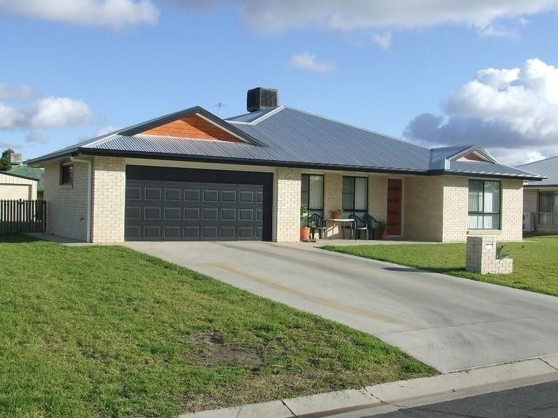 12 James Ryan Avenue, Goondiwindi QLD 4390