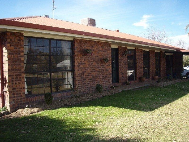11 River Gums Drive, Goondiwindi QLD 4390