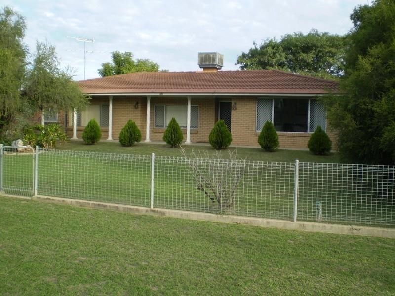102 Callandoon Street, Goondiwindi QLD 4390