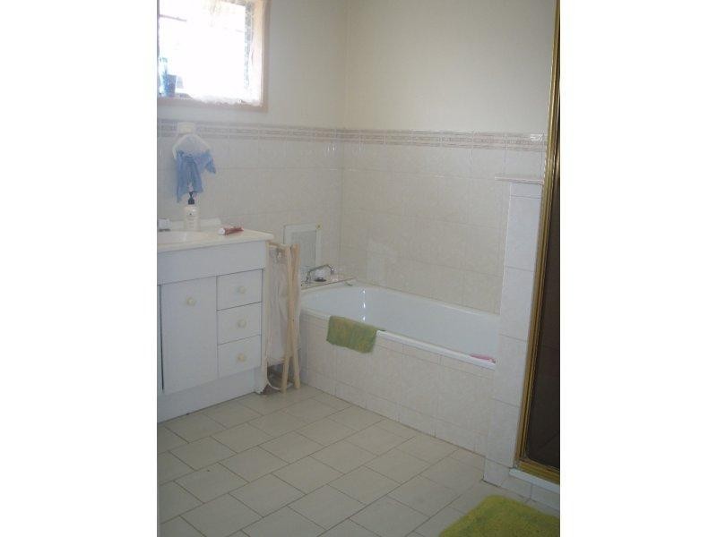 64 Bowen Street, Goondiwindi QLD 4390
