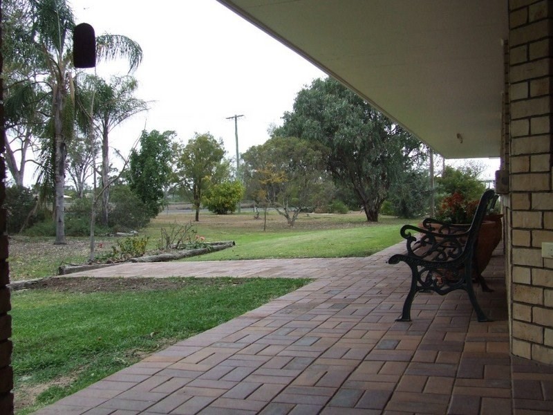 37 Riddle Street, Goondiwindi QLD 4390