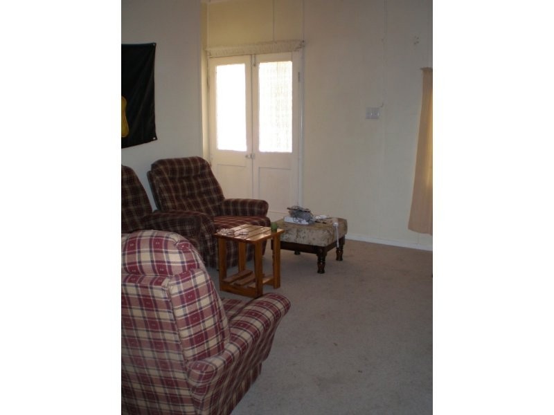 16 Eena Street, Yelarbon QLD 4388