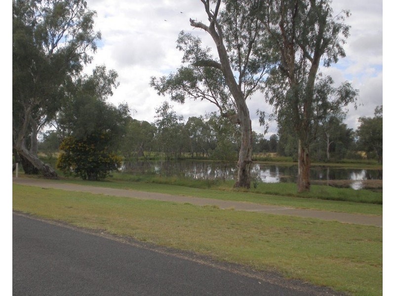 16 Eena Street, Yelarbon QLD 4388