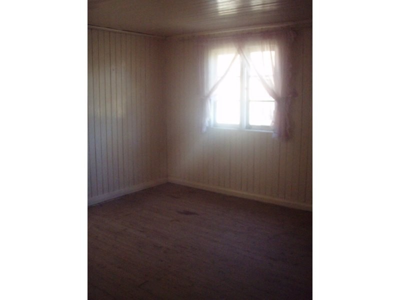 14 Eena Street, Yelarbon QLD 4388