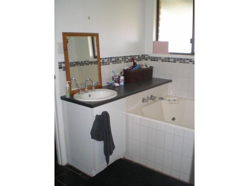 22 Kurrajong Crescent, Goondiwindi QLD 4390