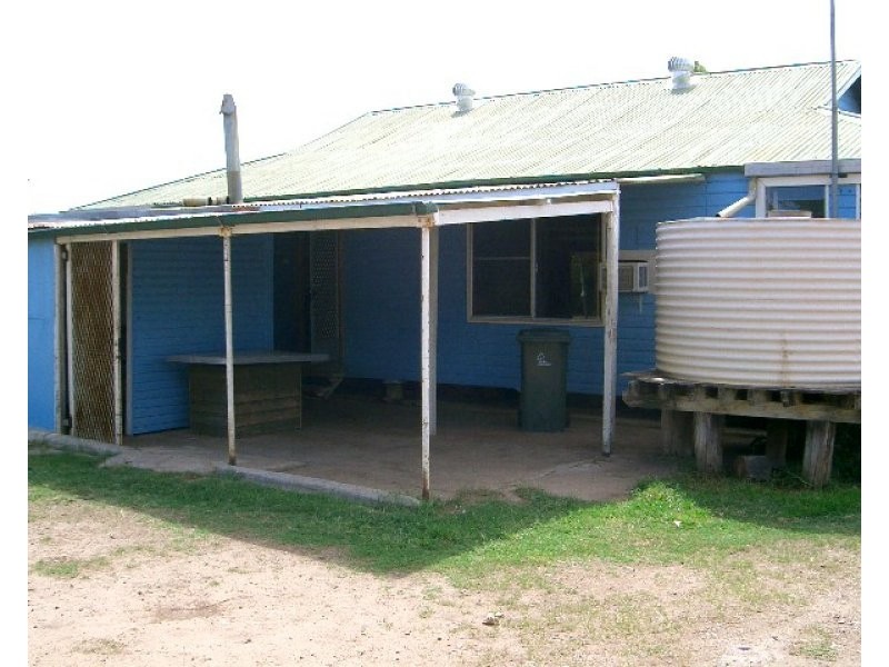 24 Bengalla Street, Yelarbon QLD 4388