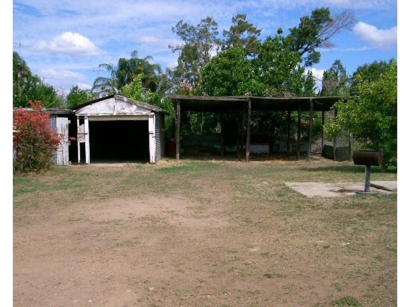 24 Bengalla Street, Yelarbon QLD 4388