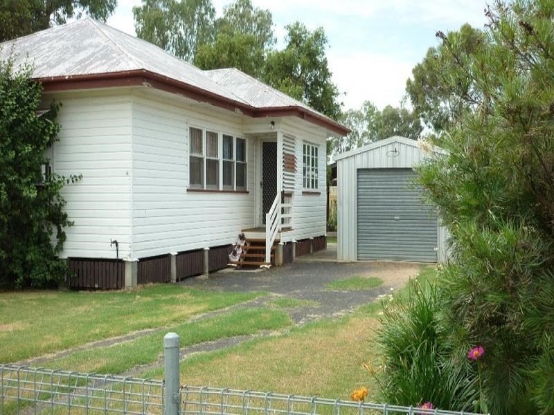 44 Kaboon Street, Yelarbon QLD 4388