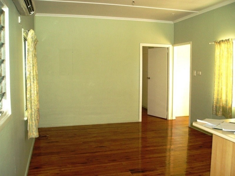 17 Moffatt Street, Goondiwindi QLD 4390