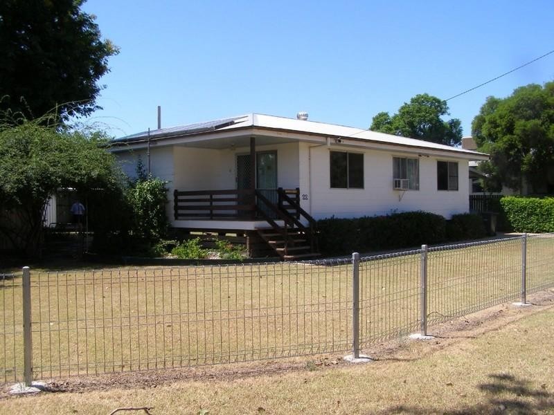 22 Willow Street, Goondiwindi QLD 4390
