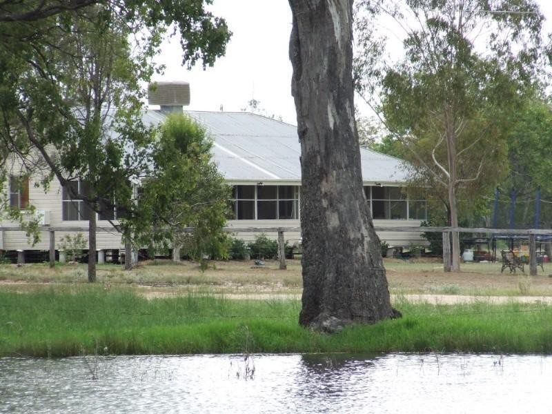 660 Mooroobie Lane, Goondiwindi QLD 4390