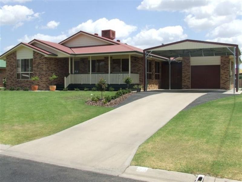 29 Michaels Drive, Goondiwindi QLD 4390