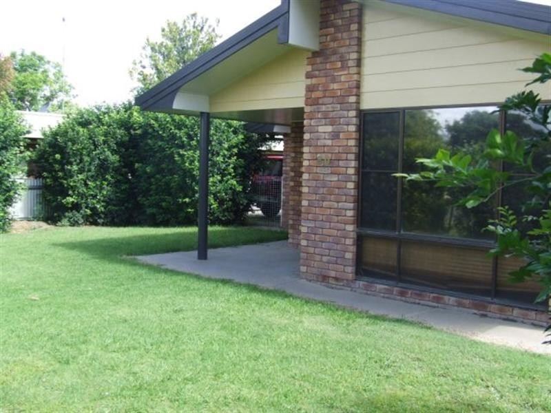 80 Winton, Goondiwindi QLD 4390
