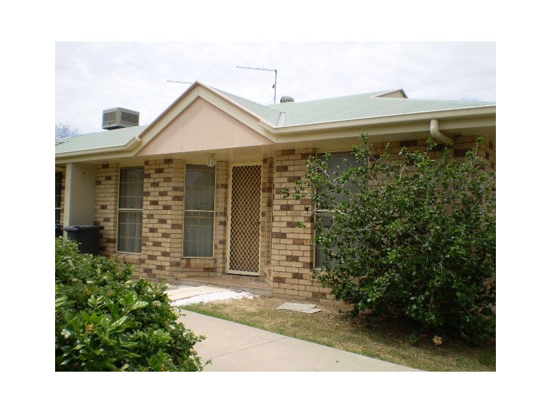 1/86 Callandoon Street, Goondiwindi QLD 4390