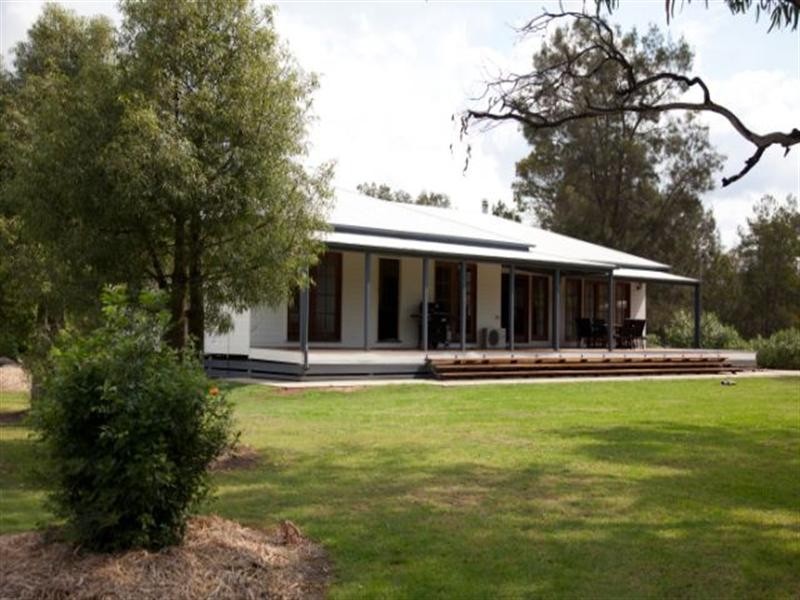 4 Virginia Road, Goondiwindi QLD 4390