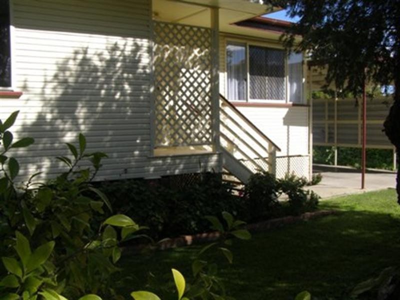 4 Darling Street, Goondiwindi QLD 4390