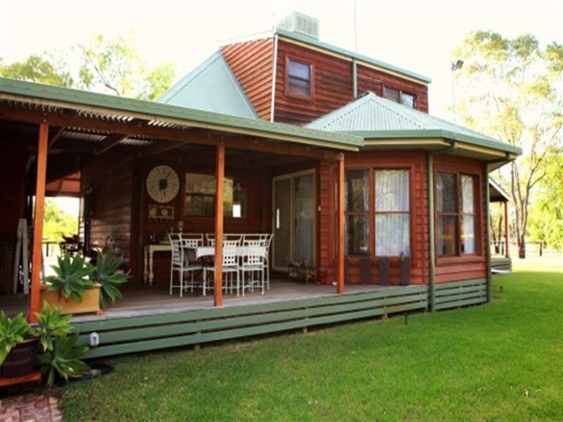 180 Glenoak Road, Goondiwindi QLD 4390