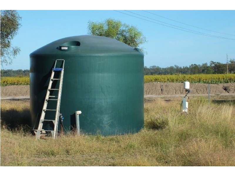 100 Kentucky Lane, Goondiwindi QLD 4390