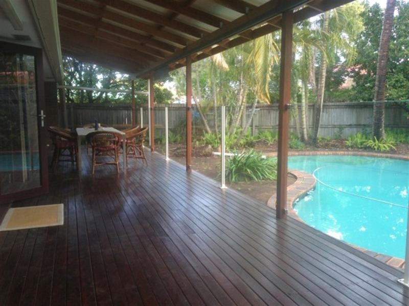 22 Carolina Close, Elanora QLD 4221