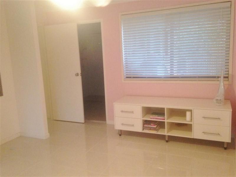 22 Carolina Close, Elanora QLD 4221