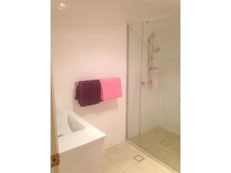 22 Carolina Close, Elanora QLD 4221