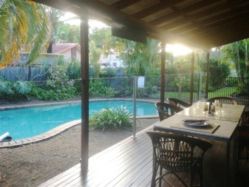 22 Carolina Close, Elanora QLD 4221